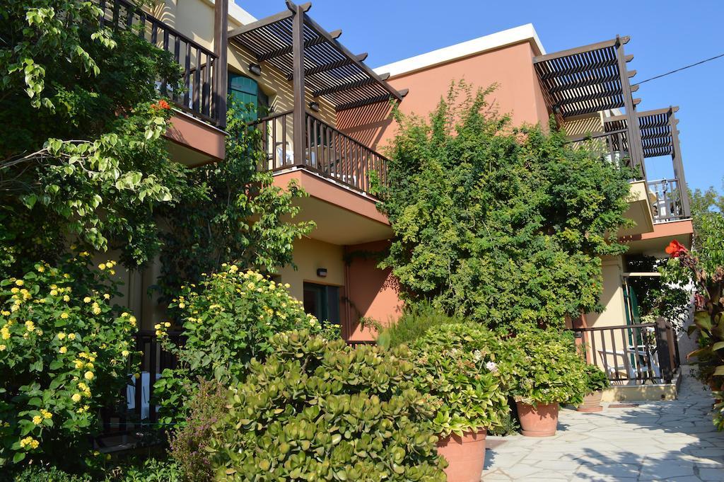 Erodios Apartments Kalyves Dış mekan fotoğraf